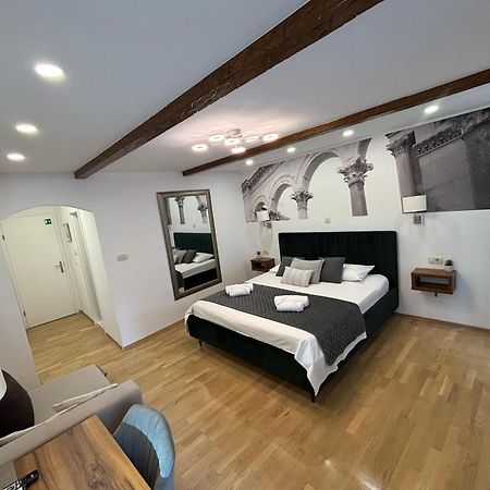 Palace Luxury Room Split Kültér fotó