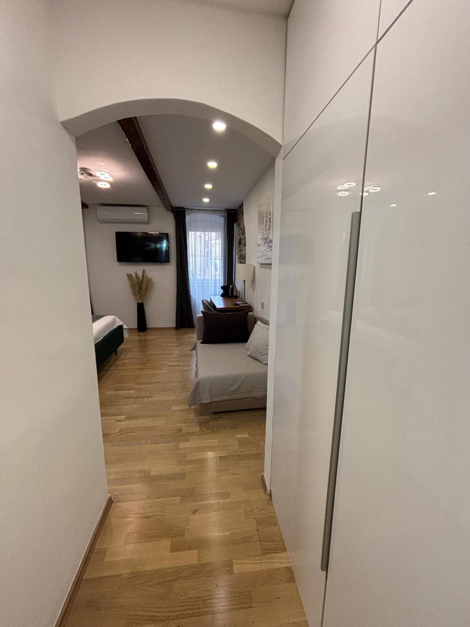 Palace Luxury Room Split Kültér fotó