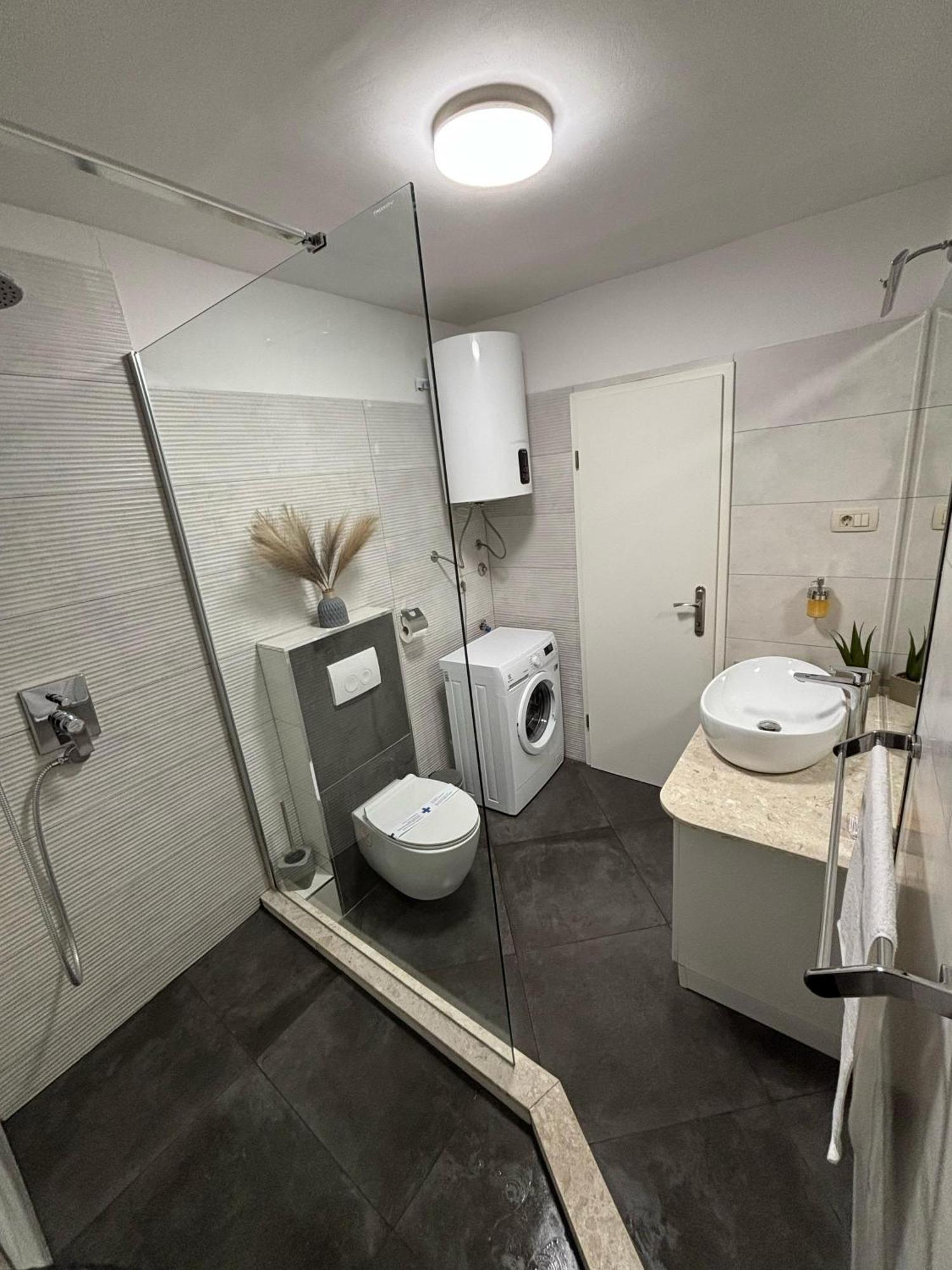Palace Luxury Room Split Kültér fotó